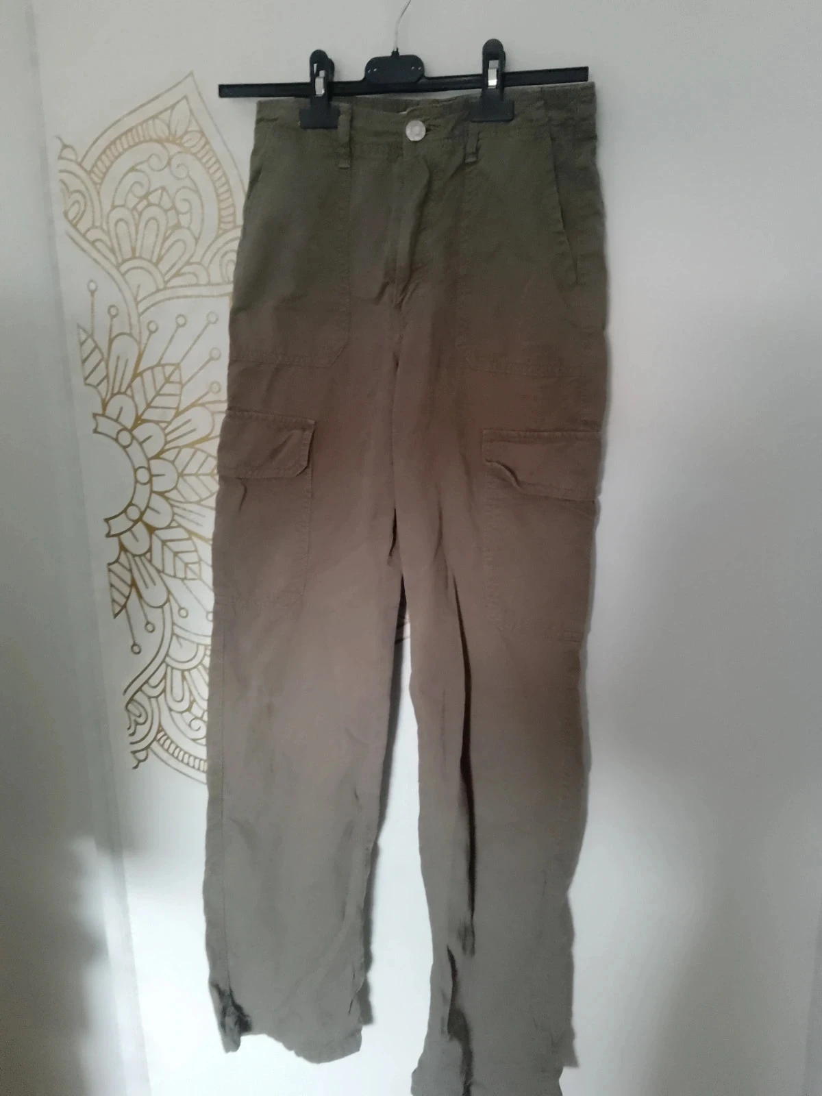Pantalon cargo kaki 32/34